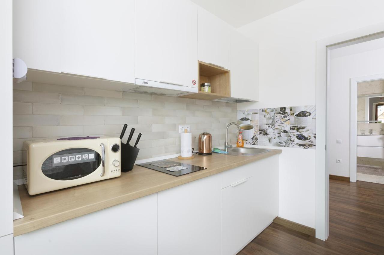 Afin Apartments Brasov Bagian luar foto